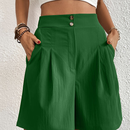 Pocketed Half Elastic Waist Shorts