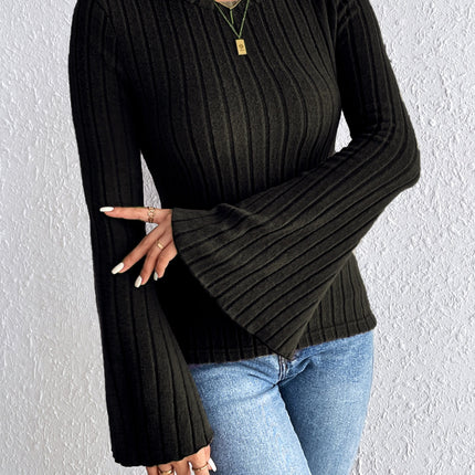 Round Neck Flare Sleeve T-Shirt