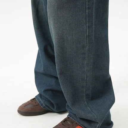 e3dc24e1-385f-411d-82c9-4afcd0553f3f-Max