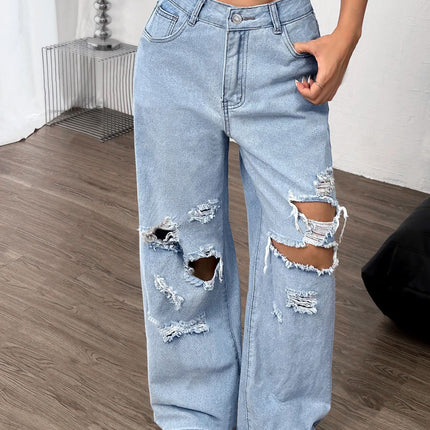 Distressed Wide Leg Jeans with Pockets