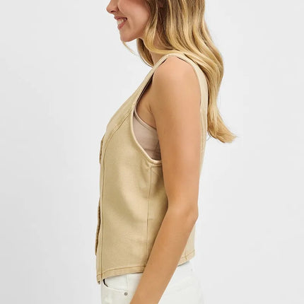 f870f5a2-19ea-4fa6-b361-3d30bded1ba5-Max