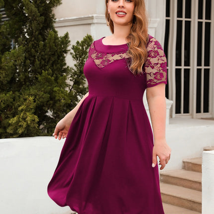 Plus Size Ruched Round Neck Short Sleeve Dress