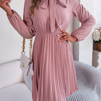 Autumn and winter temperament tie waist long sleeve pleated skirt