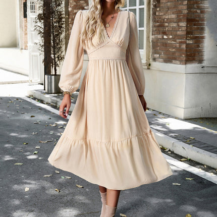 Elegant lace solid color V-neck dress