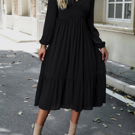 Elegant lace solid color V-neck dress