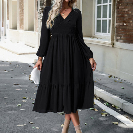 Elegant lace solid color V-neck dress