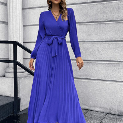 V-neck long-sleeved pleated A-line midi dress