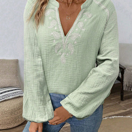Ethnic style casual V-neck embroidered cotton top
