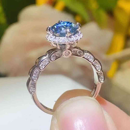 925 Sterling Silver 1 Carat Moissanite Cluster Ring - Vickie Lynn's