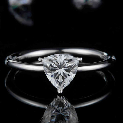 1 Carat Moissanite 925 Sterling Silver Solitaire Ring