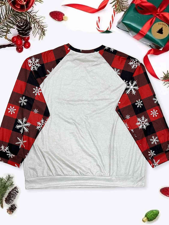 Plus Size Reindeer Graphic Round Neck Long Sleeve T-Shirt