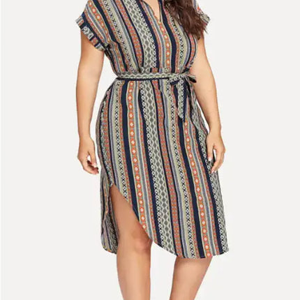 Women's Plus Size Striped V-Neck Short Sleeve Dress