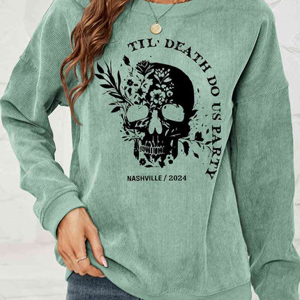 Skull Graphic Dropped Shoulder Sweatshirt