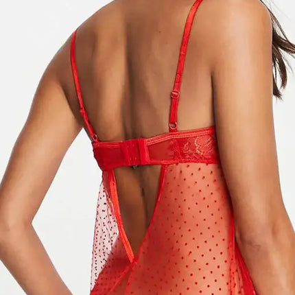 Conjunto babydoll con nudo anudado y patchwork de encaje y malla de lunares 