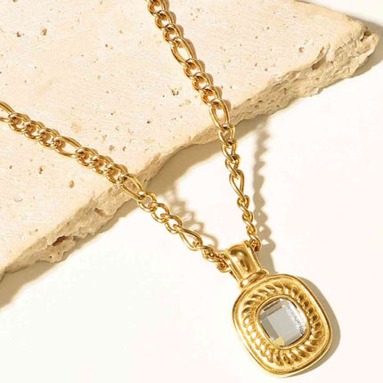 18K Gold Plated Inlaid Rhinestone Pendant Necklace