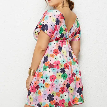 Women's Plus Size Deep V Print Dress