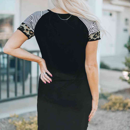 Slogan Graphic Short Sleeve Twisted Dress