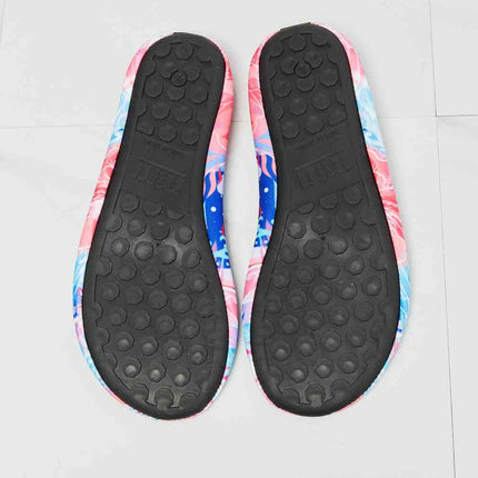 MMshoes On The Shore Water Shoes in Pink and Sky Blue