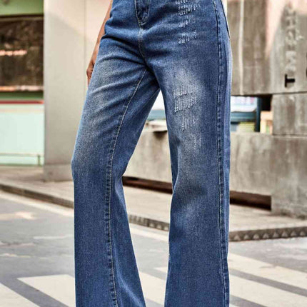 Buttoned Loose Fit Jeans with Pockets
