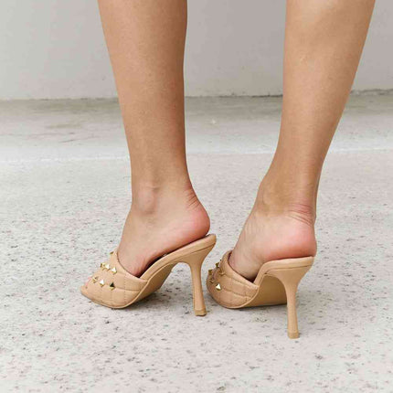 Forever Link Square Toe Quilted Mule Heels in Nude