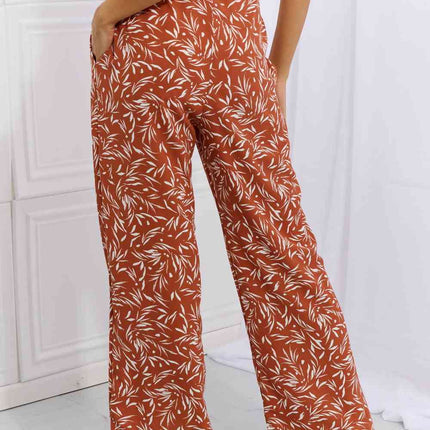 Heimish Right Angle Full Size Geometric Printed Pants in Red Orange
