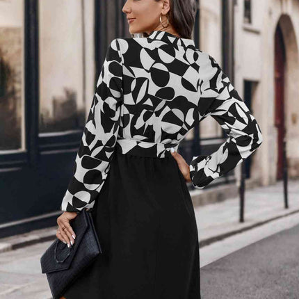 Contrast Notched Tie Front Long Sleeve Dress