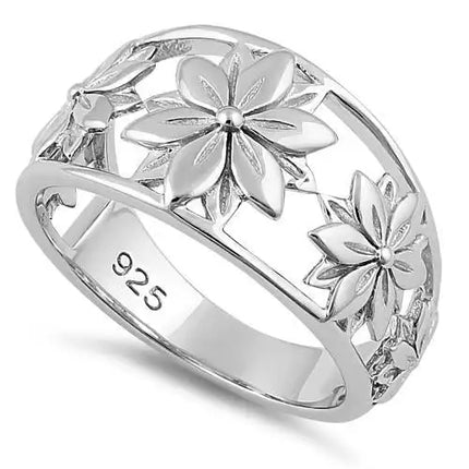 5 Flowers Ring - vickiescloset