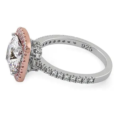 Anillo de dos tonos chapado en oro rosa con circonita transparente y rosa de talla cojín