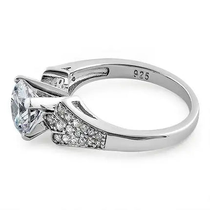 Stylish Round Cut Clear CZ Ring