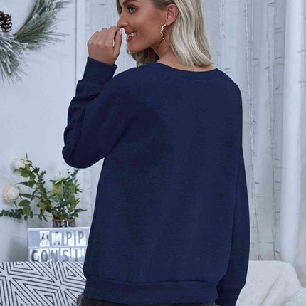 Lip Graphic Round Neck Sweatshirt