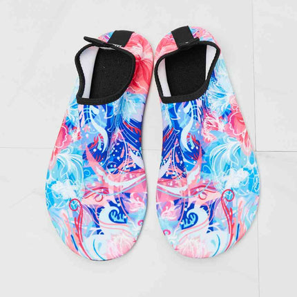 MMshoes On The Shore Water Shoes in Pink and Sky Blue