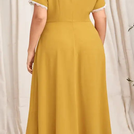 Women's Plus Size Lace Short Sleeve Dress