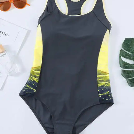 Traje de baño de una pieza con espalda cruzada y abertura en bloques de color 