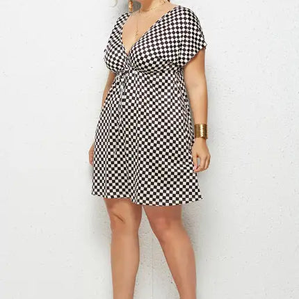 Women's Plus Size Deep V Print Dress
