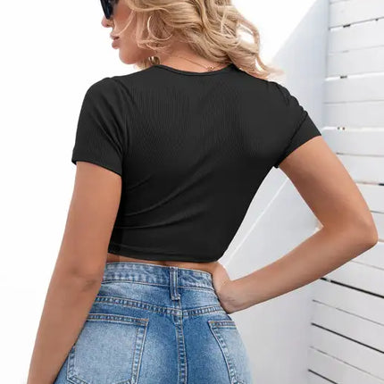 Camiseta ajustada de manga corta versátil con cuello en V cruzado en el ombligo sexy para mujer 