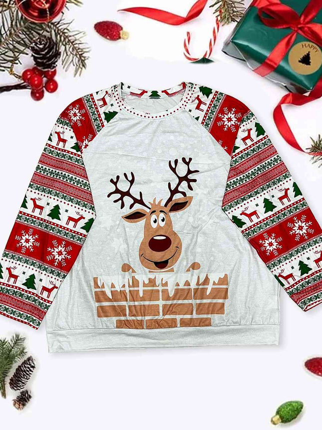 Plus Size Reindeer Graphic Long Sleeve T-Shirt