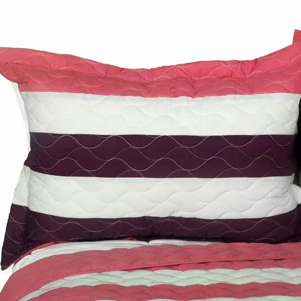 [Goodbye Floppy ] 3PC Vermicelli-Quilted Patchwork Quilt Set (Full/Queen Size)