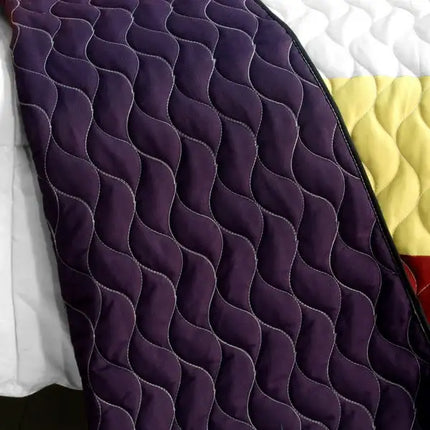 [Dreams of Love] 3PC Vermicelli-Quilted Patchwork Quilt Set (Full/Queen Size)