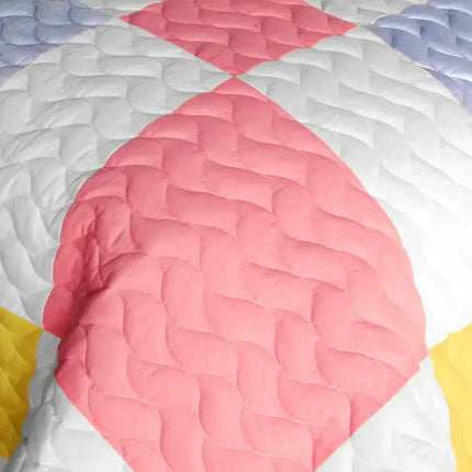 [Joy of Love] 3PC Vermicelli-Quilted Patchwork Quilt Set (Full/Queen Size)