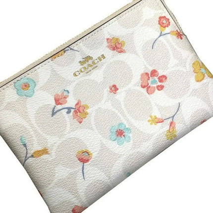 NEW Coach White Corner Zip Mystical Floral Print Monogram Signature Canvas Wristlet Clutch Bag