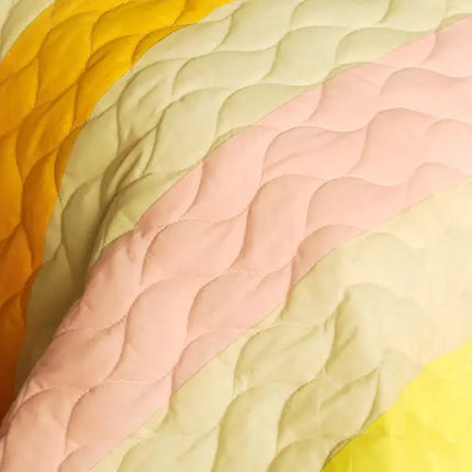 [Piece Together Memories] 3PC Patchwork Quilt Set (Full/Queen Size)