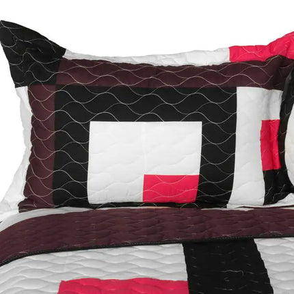 [Chocolate Kingdom] 3PC Vermicelli-Quilted Patchwork Quilt Set (Full/Queen Size)
