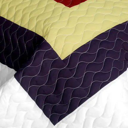 [Dreams of Love] 3PC Vermicelli-Quilted Patchwork Quilt Set (Full/Queen Size)