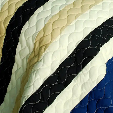 [Night in Forest] 3PC Vermicelli-Quilted Patchwork Quilt Set (Full/Queen Size)