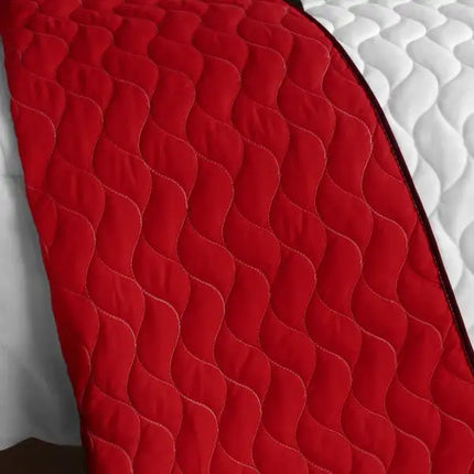 [Bonfire Heart] 3PC Vermicelli-Quilted Patchwork Quilt Set (Full/Queen Size)