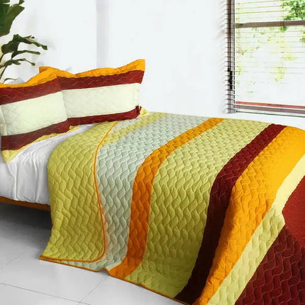 [Ruk Sorn Rode] 3PC Vermicelli-Quilted Patchwork Quilt Set (Full/Queen Size)