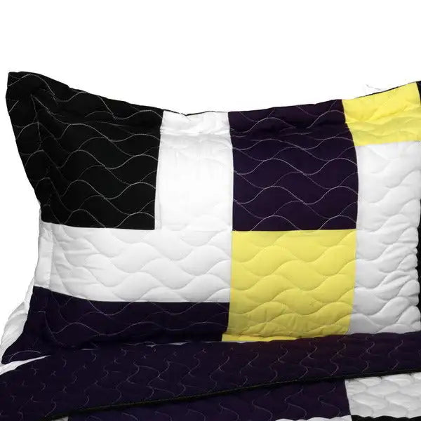 [King] Brand New Vermicelli-Quilted Patchwork Quilt Set Full/Queen