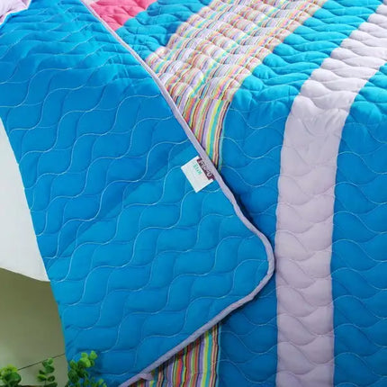 [Colorful Sky] 3PC Vermicelli-Quilted Striped Quilt Set (Full/Queen Size)