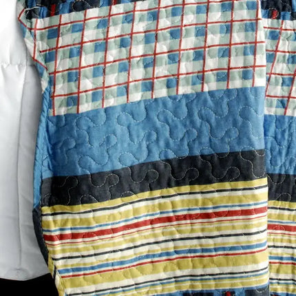 [Mr. Curiosity] Cotton 3PC Vermicelli-Quilted Striped Printed Quilt Set (Full/Queen Size)