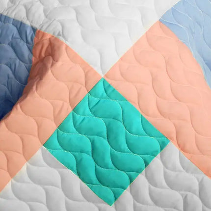 [Macaron Relish] 3PC Vermicelli - Quilted Patchwork Quilt Set (Full/Queen Size)